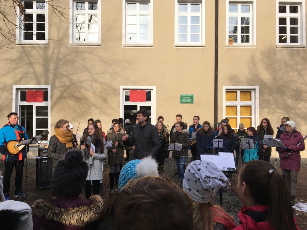 18 12 Letzter Schultag 3