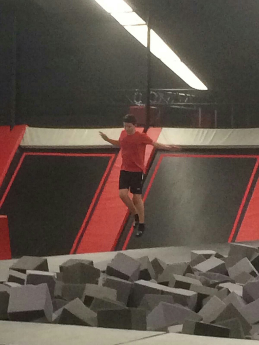 19 10 Trampolin 6b 4