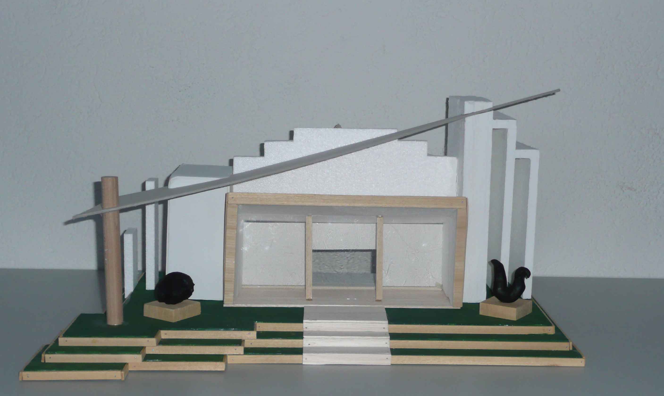 J 2 Eingangsbereich Museum fuer Moderne Kunst 4